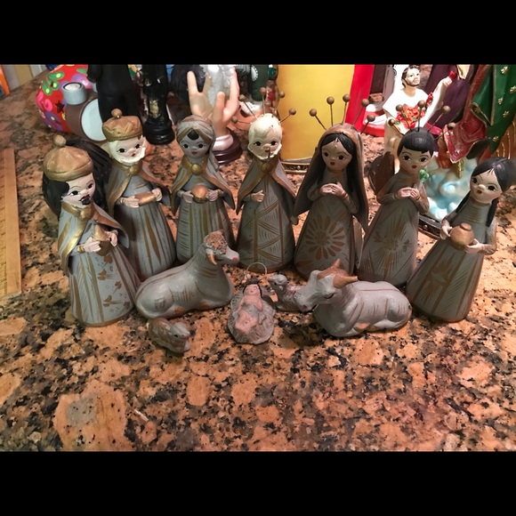 Nativity set - Picture 1 of 5